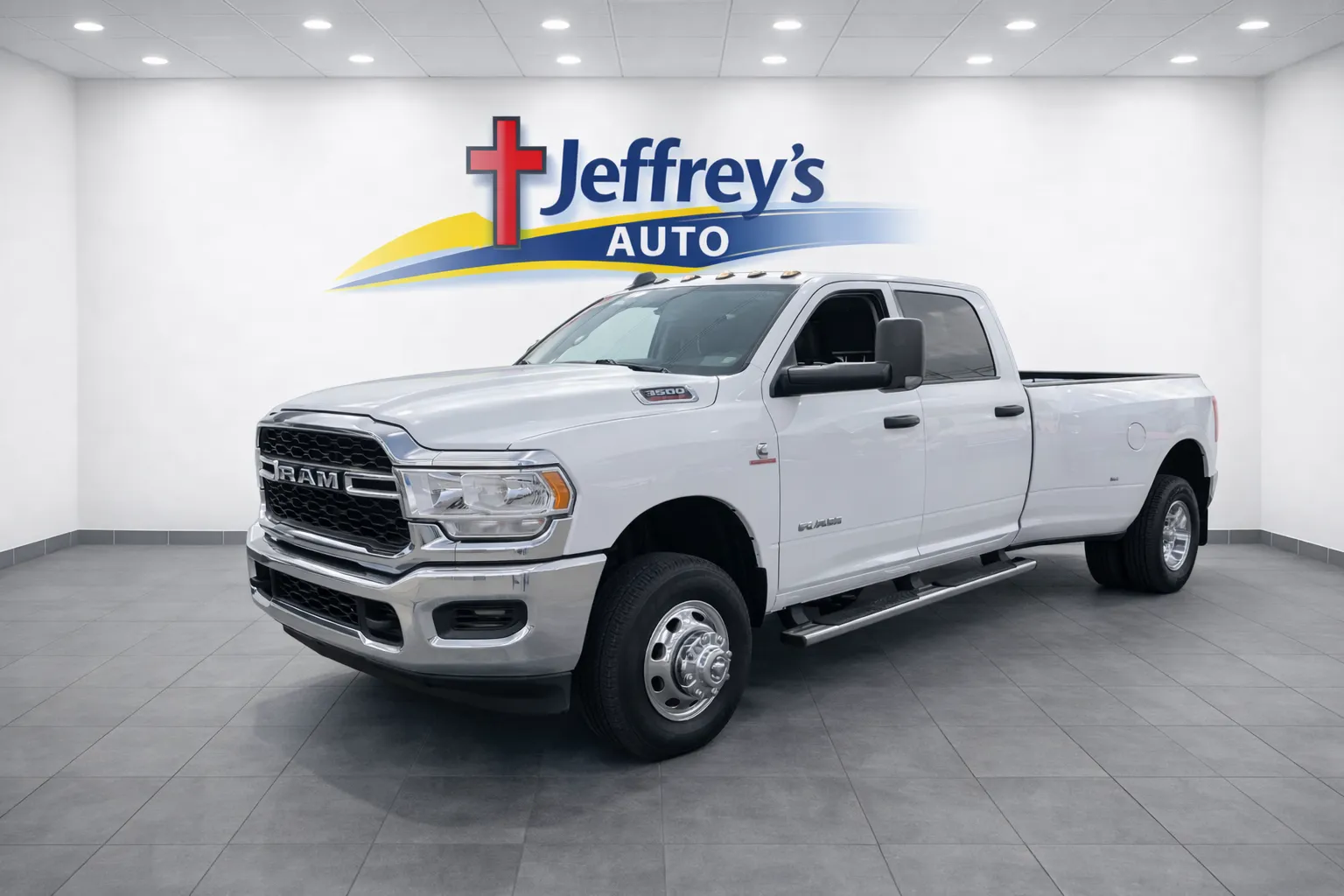 White 2020 RAM 3500 TRADESMAN for sale in Scottsburg, IN