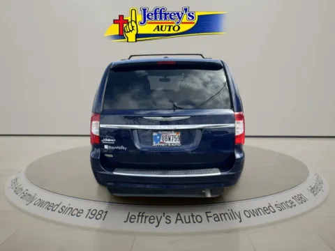 More photos of 2014 CHRYSLER TOWN AND COUNTR TOURING at Jeffrey's Auto Exchange, Inc., IN