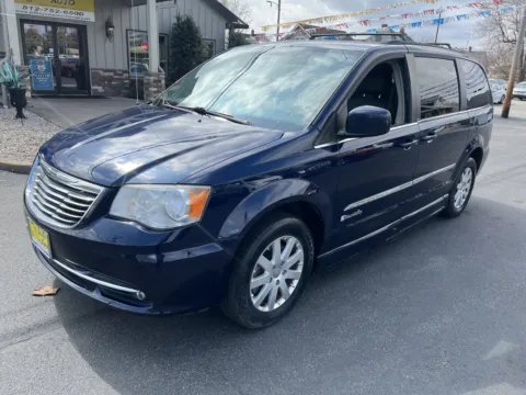 Photos of 2014 CHRYSLER TOWN AND COUNTR TOURING for sale in Scottsburg, IN at Jeffrey's Auto Exchange, Inc.