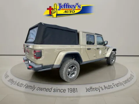 More photos of 2020 JEEP GLADIATOR RUBICON at Jeffrey's Auto Exchange, Inc., IN