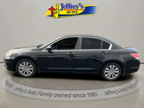 Photos of 2011 HONDA ACCORD EX-L for sale in Scottsburg, IN at Jeffrey's Auto Exchange, Inc.