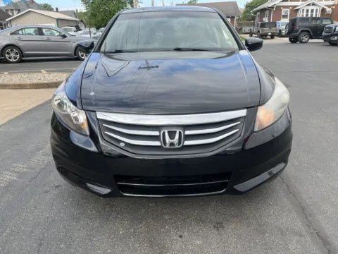 Photos of 2011 HONDA ACCORD EX-L for sale in Scottsburg, IN at Jeffrey's Auto Exchange, Inc.