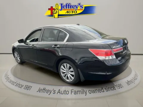Another view of 2011 HONDA ACCORD EX-L for sale in Scottsburg, IN at Jeffrey's Auto Exchange, Inc.