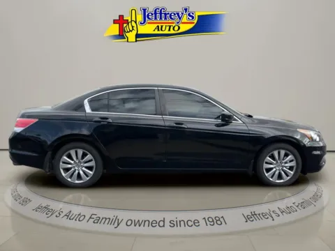 More photos of 2011 HONDA ACCORD EX-L at Jeffrey's Auto Exchange, Inc., IN