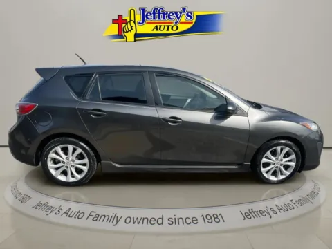 More photos of 2011 MAZDA MAZDA3 S SPORT at Jeffrey's Auto Exchange, Inc., IN