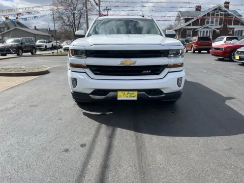 Another view of 2017 CHEVROLET SILVERADO 1500 LT for sale in Scottsburg, IN at Jeffrey's Auto Exchange, Inc.