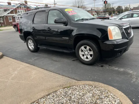Another view of 2011 GMC YUKON SLT for sale in Scottsburg, IN at Jeffrey's Auto Exchange, Inc.