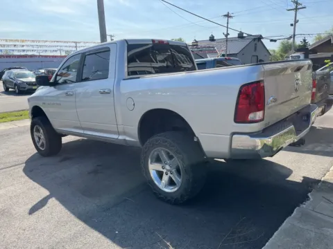 More photos of 2012 RAM 1500 SLT at Jeffrey's Auto Exchange, Inc., IN