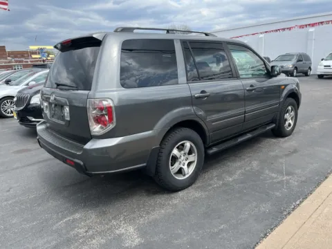 More photos of 2008 HONDA PILOT EX at Jeffrey's Auto Exchange, Inc., IN