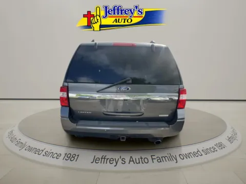 Another view of 2015 FORD EXPEDITION LIMITED for sale in Scottsburg, IN at Jeffrey's Auto Exchange, Inc.