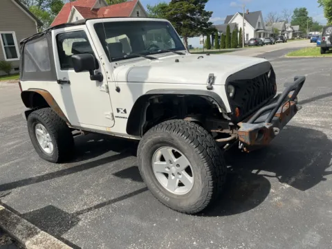 Another view of 2009 JEEP WRANGLER X for sale in Scottsburg, IN at Jeffrey's Auto Exchange, Inc.