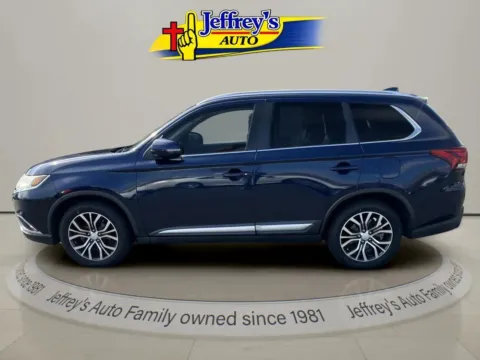 Photos of 2018 MITSUBISHI OUTLANDER SE for sale in Scottsburg, IN at Jeffrey's Auto Exchange, Inc.