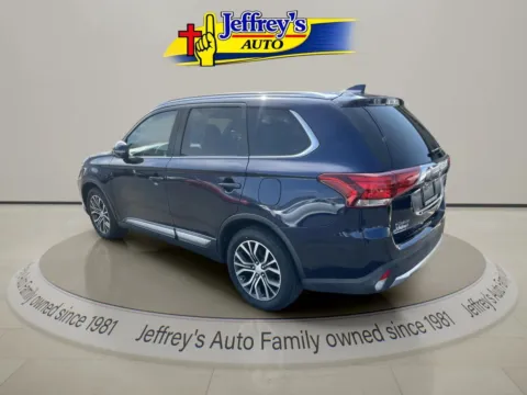 Another view of 2018 MITSUBISHI OUTLANDER SE for sale in Scottsburg, IN at Jeffrey's Auto Exchange, Inc.