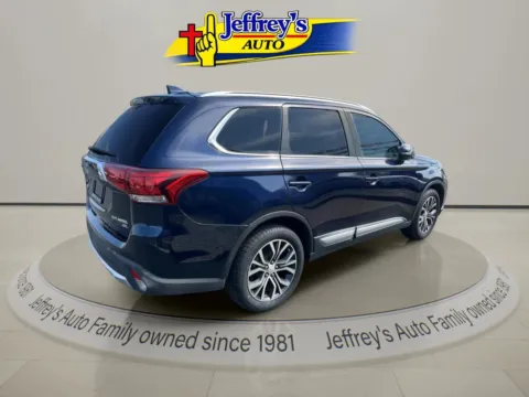 More photos of 2018 MITSUBISHI OUTLANDER SE at Jeffrey's Auto Exchange, Inc., IN