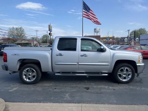 More photos of 2012 CHEVROLET SILVERADO 1500 LT at Jeffrey's Auto Exchange, Inc., IN