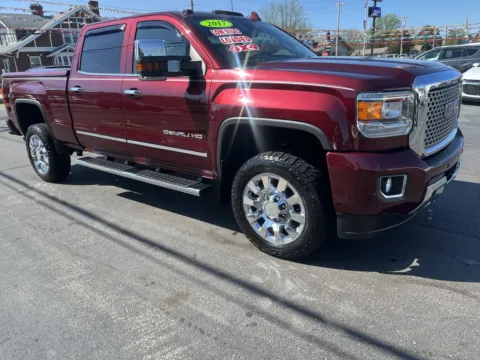 Another view of 2017 GMC SIERRA 2500HD DENALI for sale in Scottsburg, IN at Jeffrey's Auto Exchange, Inc.