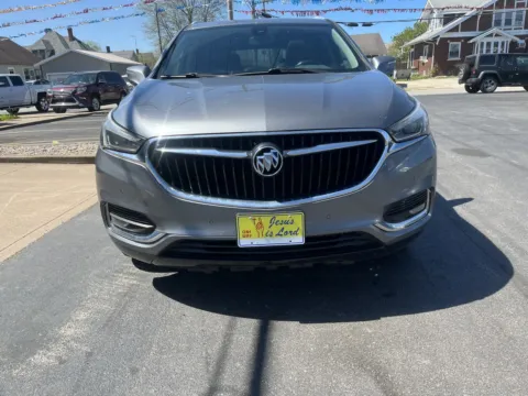 Photos of 2018 BUICK ENCLAVE PREMIUM for sale in Scottsburg, IN at Jeffrey's Auto Exchange, Inc.