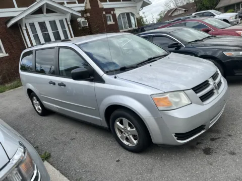 Another view of 2008 DODGE GRAND CARAVAN SE for sale in Scottsburg, IN at Jeffrey's Auto Exchange, Inc.