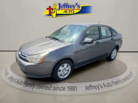 Gray 2011 FORD FOCUS for sale in Scottsburg, IN