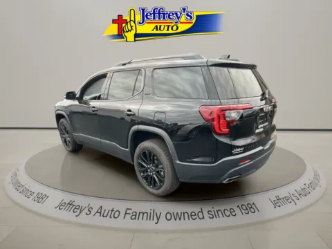 Another view of 2022 GMC ACADIA SLT for sale in Scottsburg, IN at Jeffrey's Auto Exchange, Inc.
