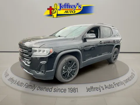 Black 2022 GMC ACADIA SLT for sale in Scottsburg, IN