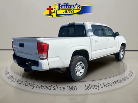 More photos of 2016 TOYOTA TACOMA SR V6 at Jeffrey's Auto Exchange, Inc., IN