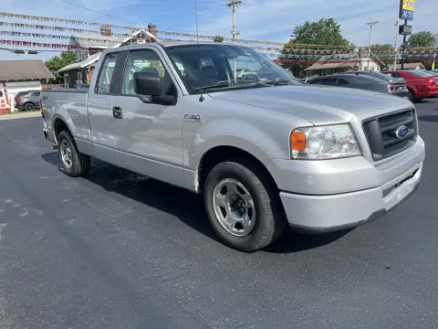 Another view of 2006 FORD F-150 XL for sale in Scottsburg, IN at Jeffrey's Auto Exchange, Inc.