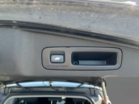 More photos of 2017 HONDA CR-V TOURING at Jeffrey's Auto Exchange, Inc., IN