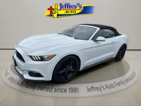 White 2015 FORD MUSTANG V6 for sale in Scottsburg, IN