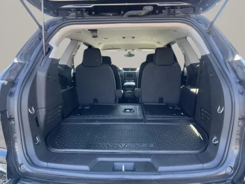 More photos of 2016 CHEVROLET TRAVERSE LT at Jeffrey's Auto Exchange, Inc., IN
