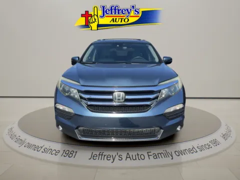 More photos of 2017 HONDA PILOT TOURING at Jeffrey's Auto Exchange, Inc., IN