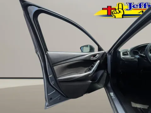 More photos of 2015 MAZDA MAZDA6 I SPORT at Jeffrey's Auto Exchange, Inc., IN