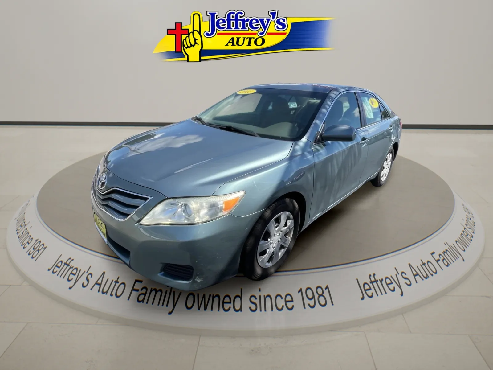 2011 TOYOTA CAMRY BASE for sale in Scottsburg, IN