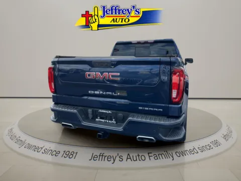 Another view of 2020 GMC SIERRA 1500 DENALI for sale in Scottsburg, IN at Jeffrey's Auto Exchange, Inc.