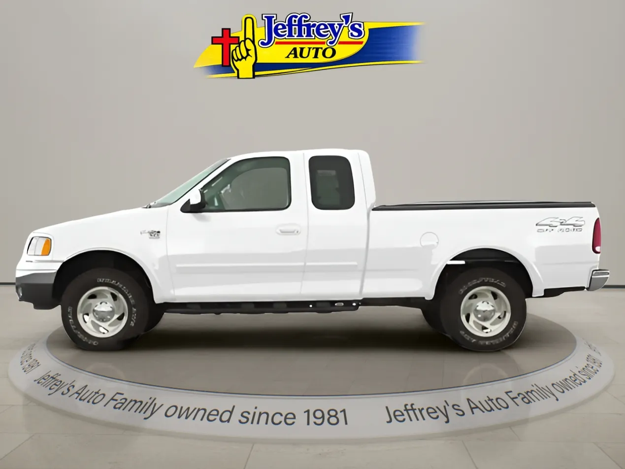 2003 FORD F-150 XLT for sale in Scottsburg, IN