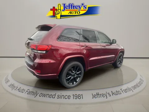Another view of 2018 JEEP GRAND CHEROKEE LAREDO for sale in Scottsburg, IN at Jeffrey's Auto Exchange, Inc.
