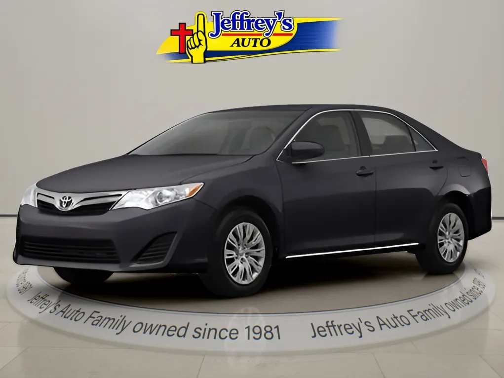 2013 TOYOTA CAMRY L for sale in Scottsburg, IN