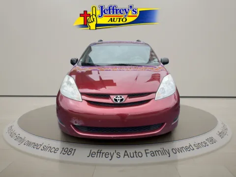 More photos of 2008 TOYOTA SIENNA CE 7-PASSENGER at Jeffrey's Auto Exchange, Inc., IN