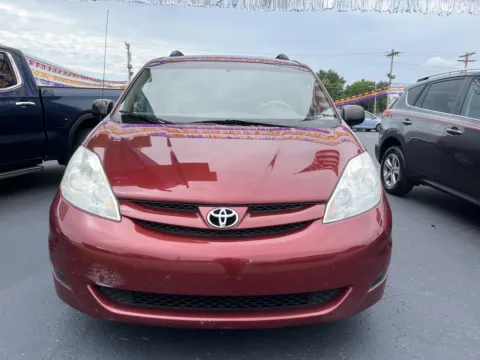 Photos of 2008 TOYOTA SIENNA CE 7-PASSENGER for sale in Scottsburg, IN at Jeffrey's Auto Exchange, Inc.