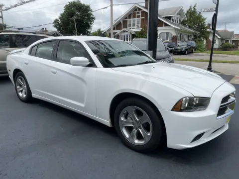 Another view of 2014 DODGE CHARGER SE for sale in Scottsburg, IN at Jeffrey's Auto Exchange, Inc.