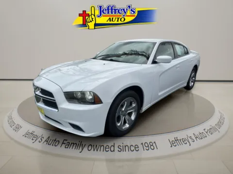 White 2014 DODGE CHARGER SE for sale in Scottsburg, IN