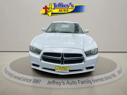 More photos of 2014 DODGE CHARGER SE at Jeffrey's Auto Exchange, Inc., IN
