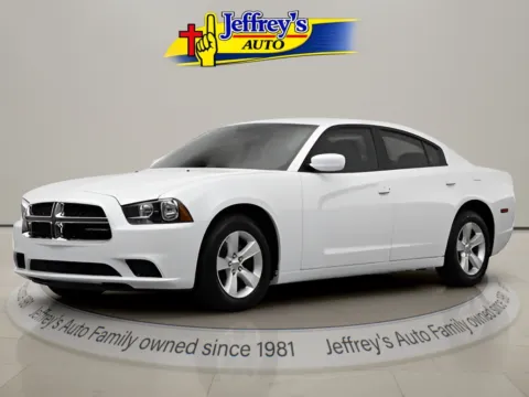 White 2014 DODGE CHARGER SE for sale in Scottsburg, IN