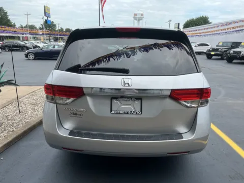 More photos of 2015 HONDA ODYSSEY LX at Jeffrey's Auto Exchange, Inc., IN