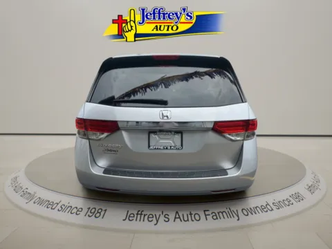 Photos of 2015 HONDA ODYSSEY LX for sale in Scottsburg, IN at Jeffrey's Auto Exchange, Inc.