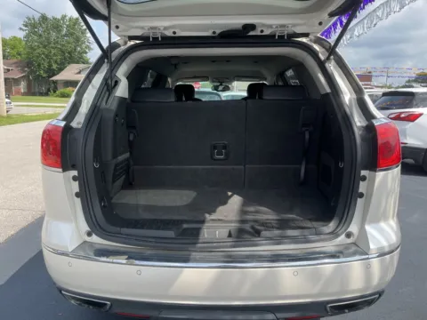 More photos of 2013 BUICK ENCLAVE LEATHER at Jeffrey's Auto Exchange, Inc., IN