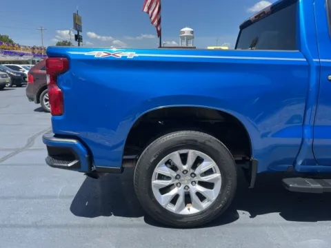 More photos of 2022 CHEVROLET SILVERADO 1500 CUSTOM at Jeffrey's Auto Exchange, Inc., IN