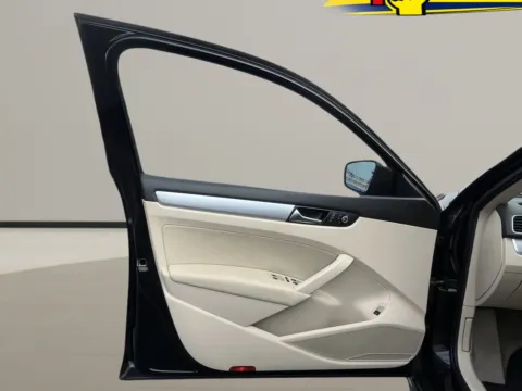 More photos of 2013 VOLKSWAGEN PASSAT SE PZEV at Jeffrey's Auto Exchange, Inc., IN