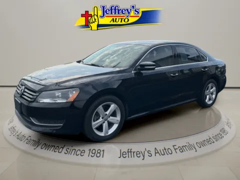 Black 2013 VOLKSWAGEN PASSAT SE PZEV for sale in Scottsburg, IN