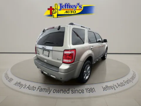 More photos of 2011 FORD ESCAPE LIMITED at Jeffrey's Auto Exchange, Inc., IN